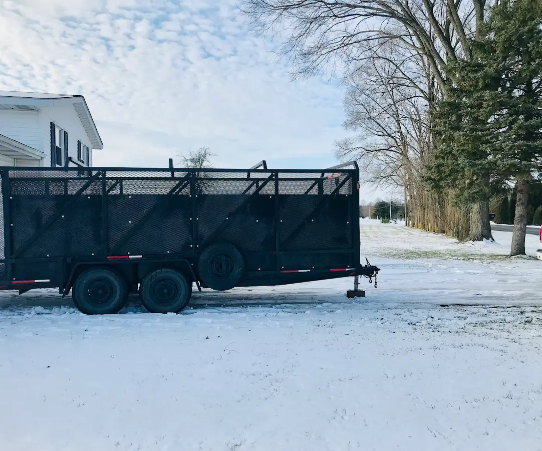 2 Yard Dumpster Rental in Algonac, MI